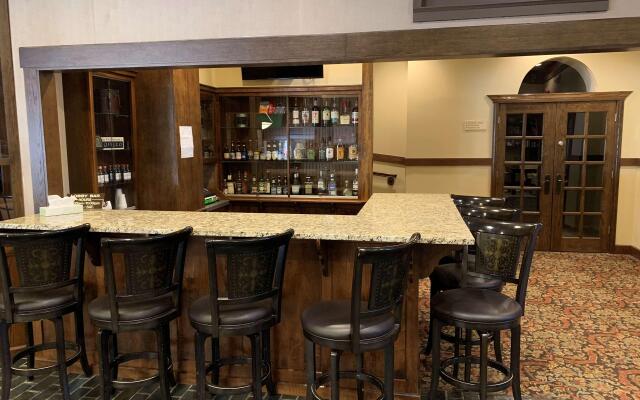 Best Western Plus Wooster Hotel & Conference Center