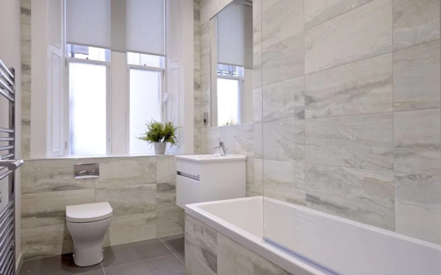 Destiny Scotland Charlotte SQ Apartments