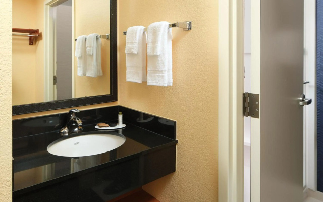 Fairfield Inn by Marriott Raleigh Airport/RTP