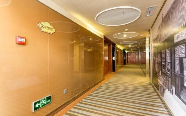 Apple Designer Hotel