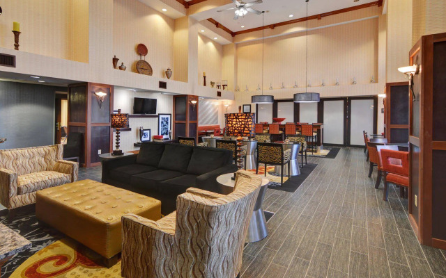 Hampton Inn & Suites Lawton