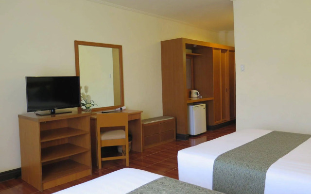 The Suites at Mount Malarayat