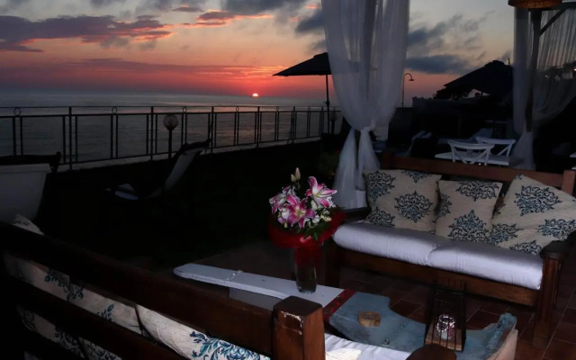 Sunset VIP House