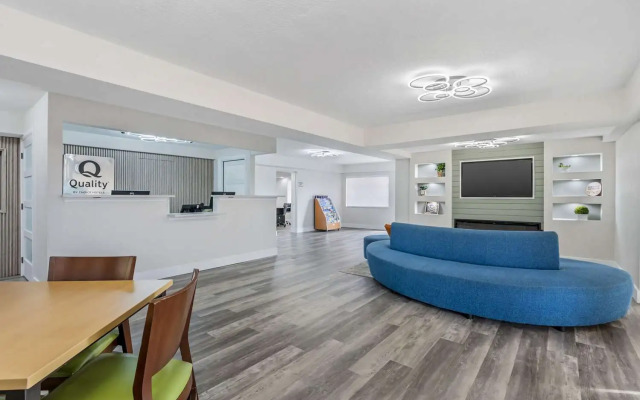 Quality Inn & Suites Orlando East - UCF Area