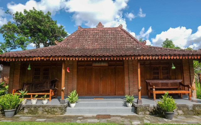 Omah Mbah Mandor by The Lavana