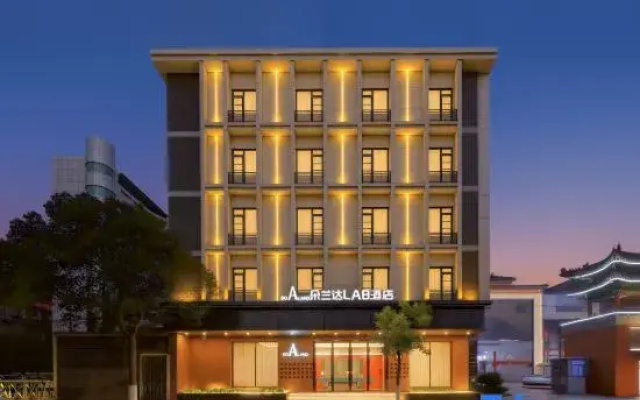 Duolanda LAB Hotel (Nanchang Bayi Square Tengwang Pavilion)