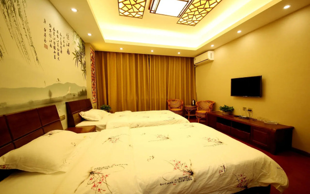 Zhouzhuang Nostalgia Town Theme Hostel