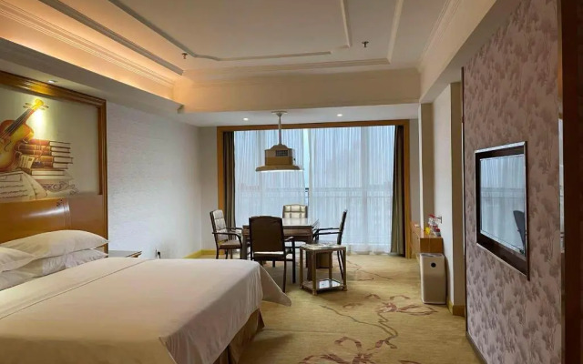 Vienna International Hotel Zhongshan Torch Center