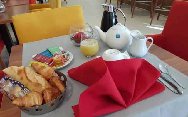 Résidence Services Seniors DOMITYS - Les Cigales du Luberon
