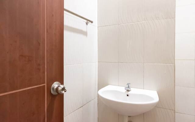 TwoSpaces Living at Toedjoeh Enam Homestay Syariah