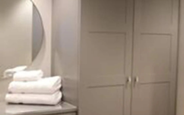 No.8 Waterloo Apartments