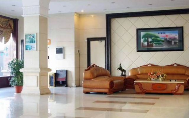 Shuiyue Qinghua Hotel