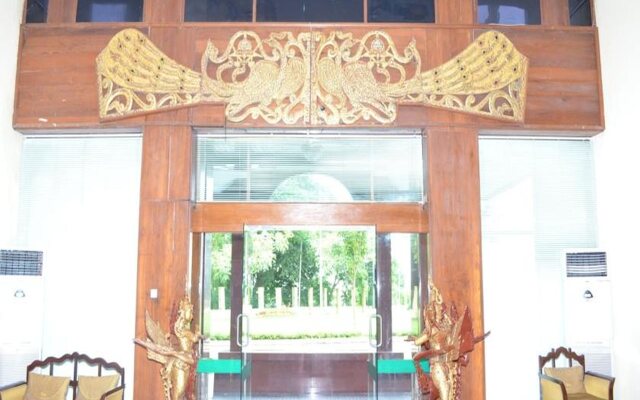 Mya Yeik Nyo Royal Hotel
