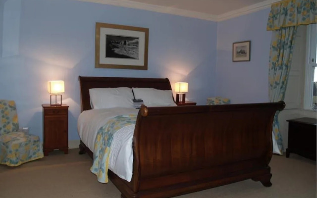 Abbotshaw House - Farm B&B