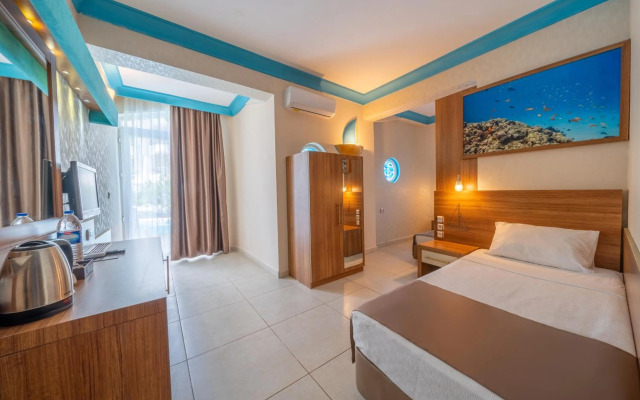 Miarosa Kemer Beach Hotel