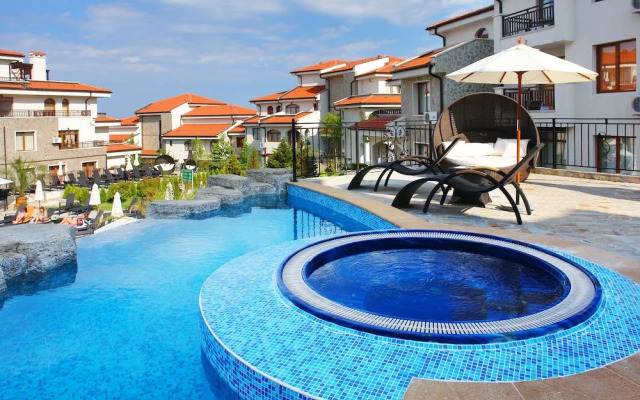 The Vineyards Resort
