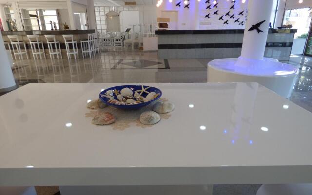 Amore Hotel Apartments
