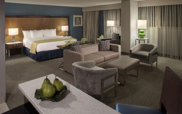 DoubleTree by Hilton Hotel Jacksonville Airport