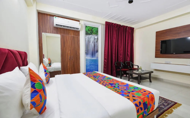 Fabhotel Trident