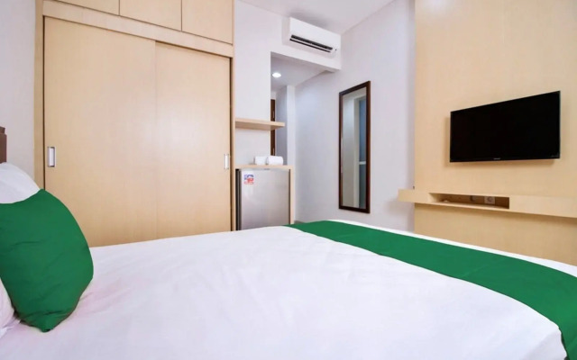 RedDoorz Plus @ SCBD