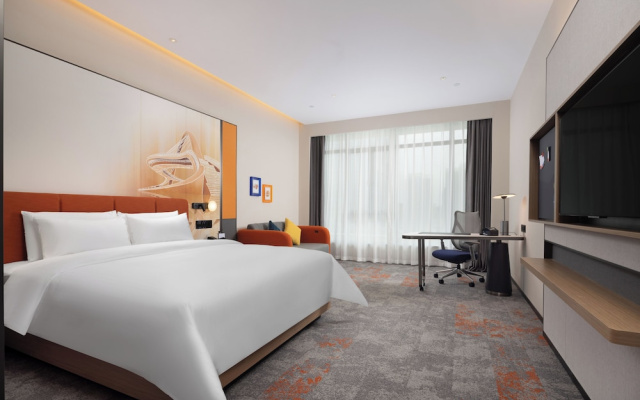 Hampton by Hilton Guangzhou Xintang Railway Station