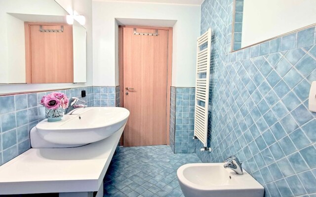 Sumptuous and panoramic Lake Como villa.