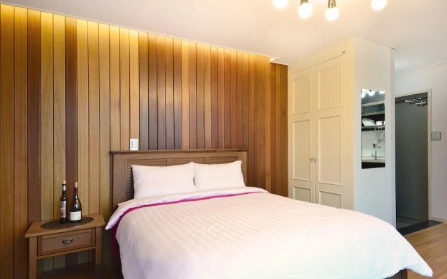 Jeju la Cour Pension