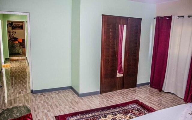 The Hamilton's Nature Villa