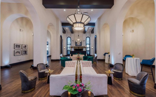Hotel Figueroa, an Unbound Collection by Hyatt