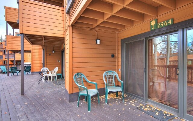 2964 Key  1 Bedroom Condo by RedAwning