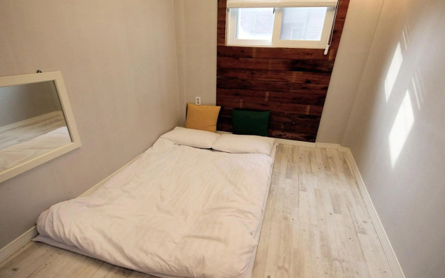 Daemyung Guesthouse