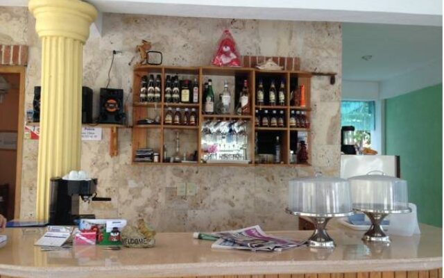 Aparta Hotel Bruno