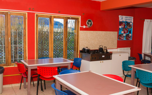 Pioneros del Valle Hostel