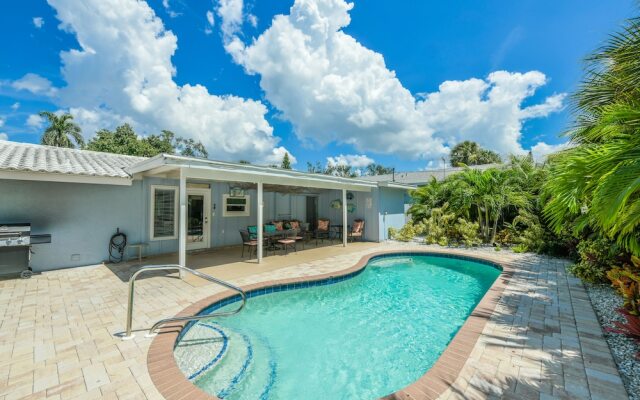 Blue Lagoon by SKLRP