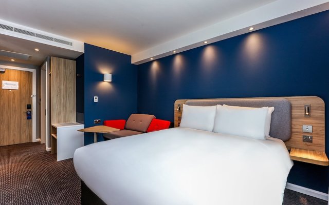 Holiday Inn Express Porto Boavista, an IHG Hotel