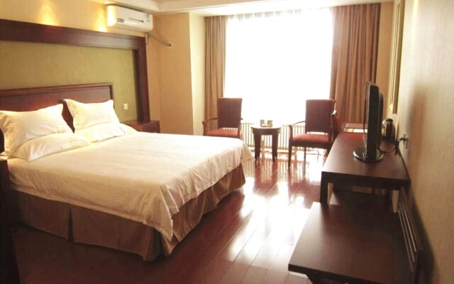 GreenTree Inn Beijing Lin Cui Road Business