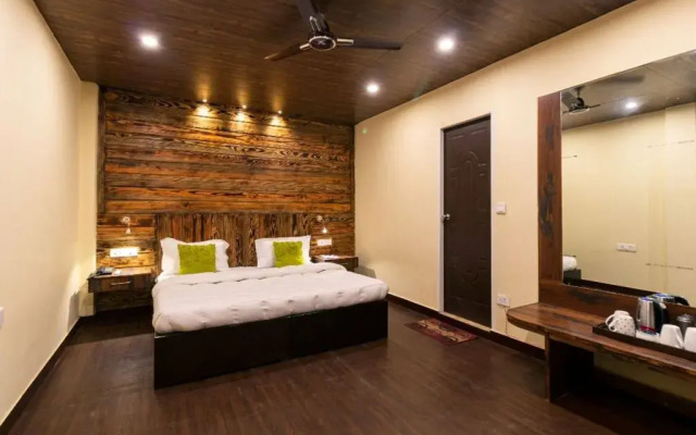 Nirvana Lodge & Lounge A Boutique Hotel