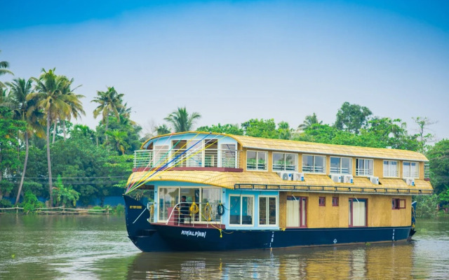 Oyo 24058 Houseboat My Trip 3bhk Luxury