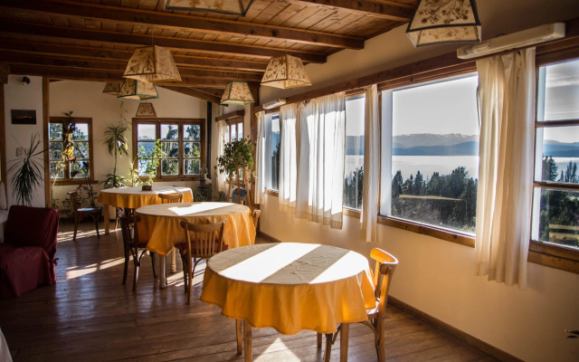 Hosteria Pajaro Azul