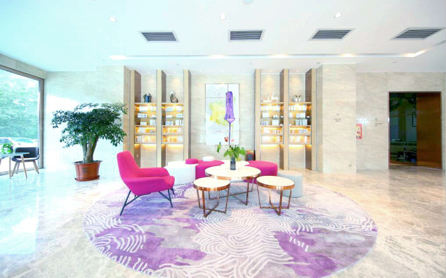 Lavande Hotels Urumqi Diwopu International Airport