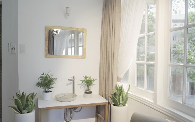 HoLo Ben Thanh Saigon - Serviced HomeStay