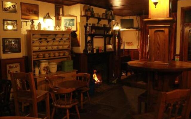 Fiddlestone Bar And BB