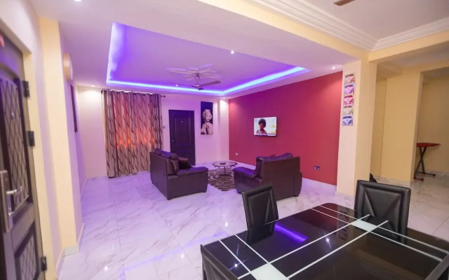 Washington Court - Deluxe One Bedroom Apartment