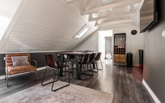 Vintage Apartment Hotel