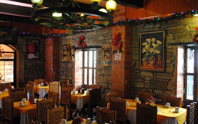 Hotel Posada La Casona de Cortes