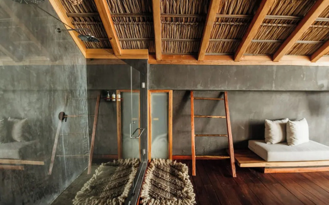 Naked Hotel Zipolite