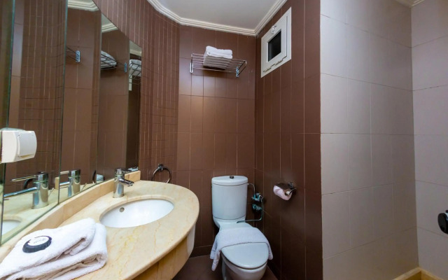 Malak Hotel
