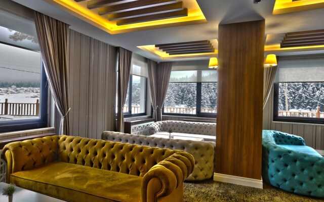 Lagoon Palace Hotel