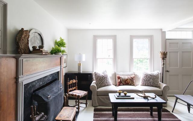 The Squire Tarbox Inn