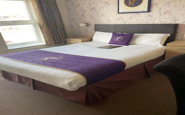 Revado Hotel
